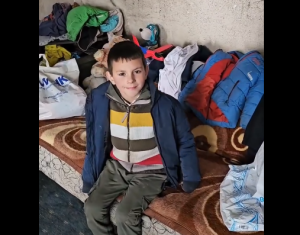 ОСТВАРЕЊЕ НАЈВЕЋЕ ЖЕЉЕ: Стефи (9) је живио у шупи, а 2026. дочекао у новом дому! (ВИДЕО)