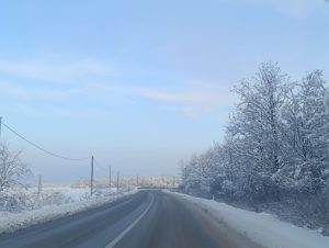 OПРЕЗ ВОЗАЧИМА: Клизави коловози