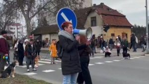 BRUKA I SRAMOTA: Blokaderi ponizili nastradale na raskrsnici u Novom Sadu