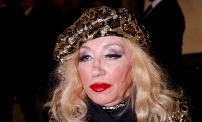 „IDEM U ŠUMU PO DRVA“: Nada Topčagić radi teške poslove na planini