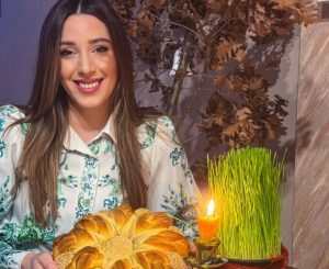 „RADUJTE SE I VESELITE“: Danica Crnogorčević čestitala Božić i pokazala česnicu koju je spremila (FOTO)