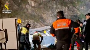 U SUDARU VOZOVA POGINULO 39 LJUDI, VIŠE OD 150 POVRIJEĐENIH: Poznat uzrok stravične nesreće u Španiji