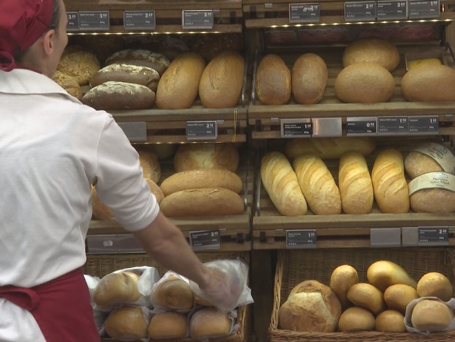 NOVI UDAR NA KUĆNE BUDŽETE: Da li je opravdano poskupljenje hljeba?