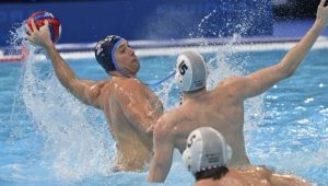 БРАВО ДЕЛФИНИ! Србија побиједила Мађарску и пласирала се у полуфинале ЕП