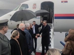 VUČIĆ STIGAO U MOSTAR: Dočekala ga Cvijanovićeva (VIDEO)
