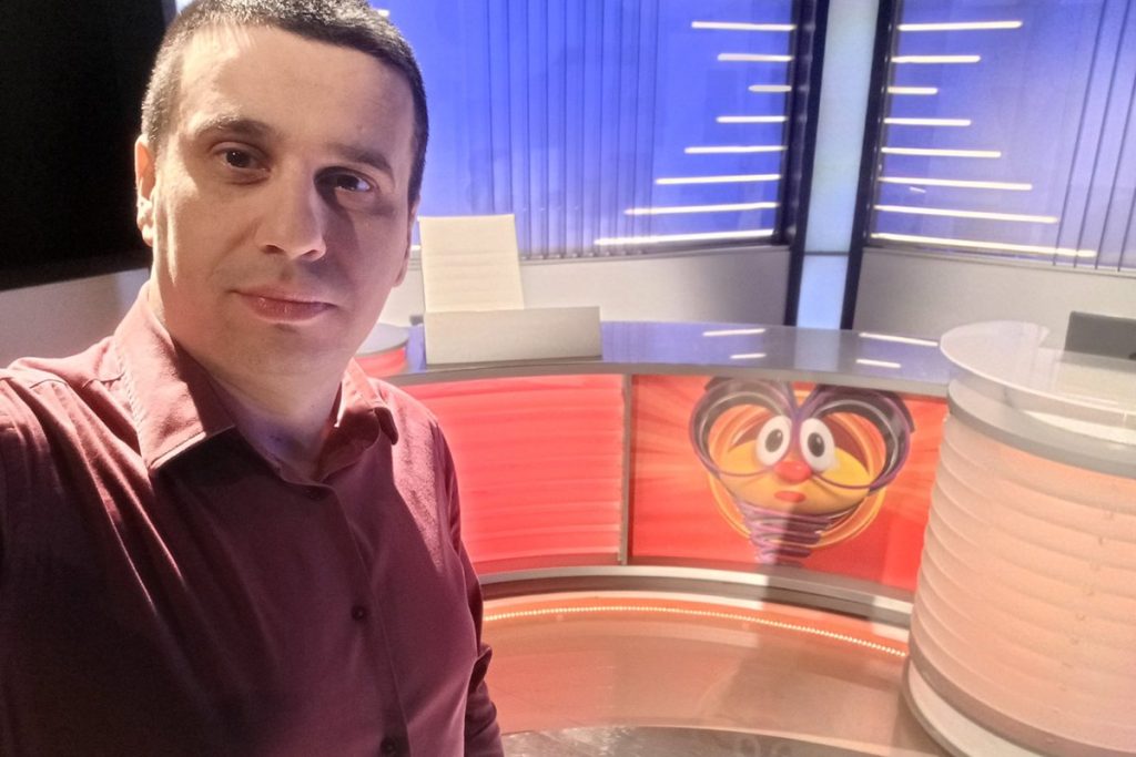 МИЛОШ КОВАЧ У КУЛТНОМ КВИЗУ: Невесињца у „Слагалици“ прати цијела Херцеговина