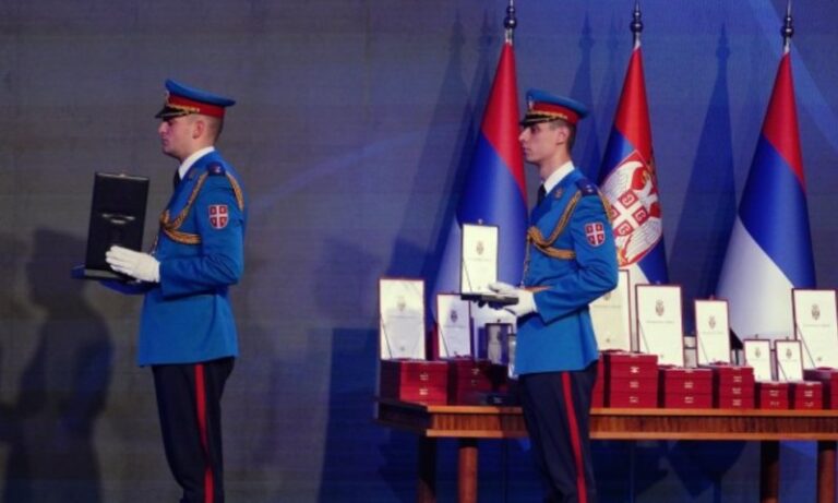 ПОЧЕЛА СВЕЧАНОСТ ДОДЈЕЛЕ СРЕТЕЊСКИХ ОРДЕЊА: Присуствују Додик и Цвијановићева