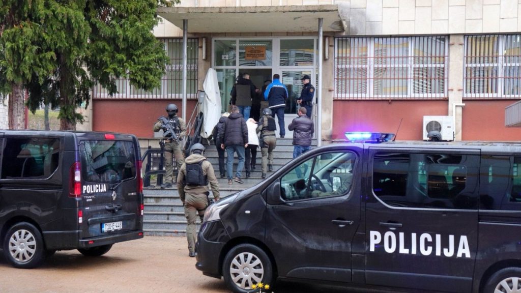 PRONAĐENO IM SEDAM KILOGRAMA DROGE: Predložen pritvor za trojicu uhapšenih u akciji „Virus“