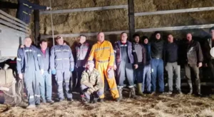 DOBRO SE DOBRIM VRAĆA: Stigla pomoć humanih ljudi Savi kome su izgorjele na hiljade bala sijena