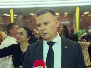 ВЕЛИКО ПРИЗНАЊЕ ЗА ХИРУРГА ИЗ СРПСКЕ: Др. Никица Грубор добитник Ордена Карађорђеве звијезде