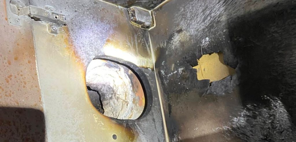 POŽAR U STANU U BANJALUCI: Jedna osoba povrijeđena (FOTO)