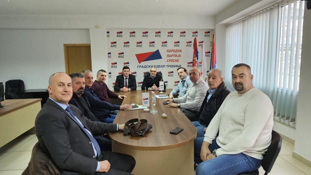 БАЊАЦ У ПОСЈЕТИ ХЕРЦЕГОВИНИ: Разговори о јачању странке и подршци грађанима