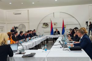 СРПСКА КОНАЧНО ДОБИЈА АЛИМЕНТАЦИОНИ ФОНД: Влада РС утврдила Закон о привременом издржавању