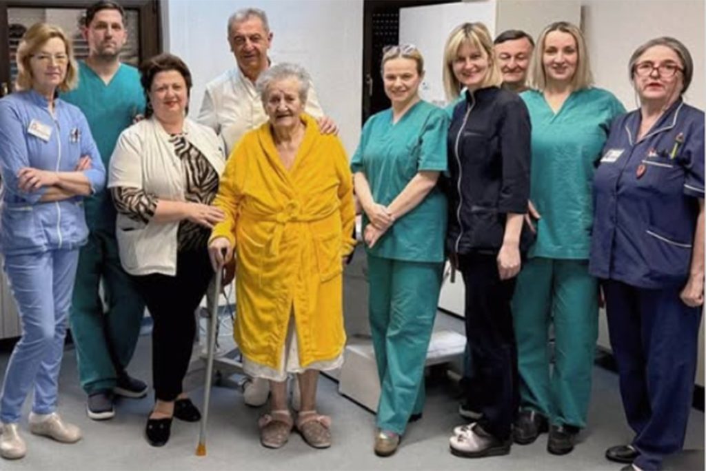 НЕВЈЕРОВАТНО: Жени у Хрватској одстрањен тумор тежак 36 килограма (ФОТО)