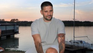 „JA SAM IZ SRBIJE“! Aleksandar Mitrović o bombama koje razaraju Bliski istok