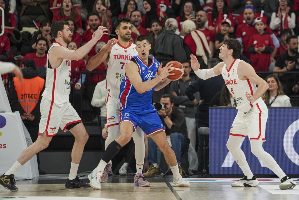 BORBENOST „ORLOVA“ NIJE BILA DOVOLJNA: Srbija poražena od Turske u Istanbulu (FOTO)