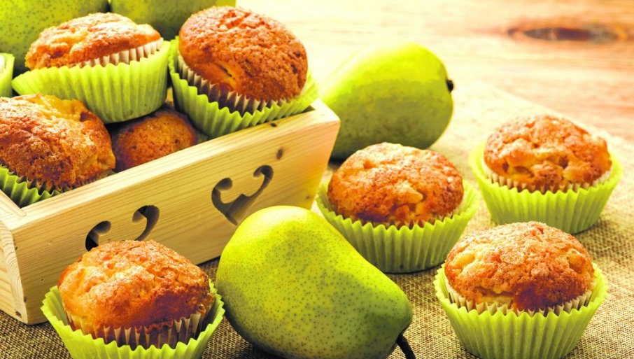 МАФИНИ СА МЕДОМ И ЦИМЕНТОМ: Идеалан слатки залогај