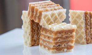 OBLANDA PO BAKINOM RECEPTU: Starinska poslastica koja nikad ne izlazi iz mode