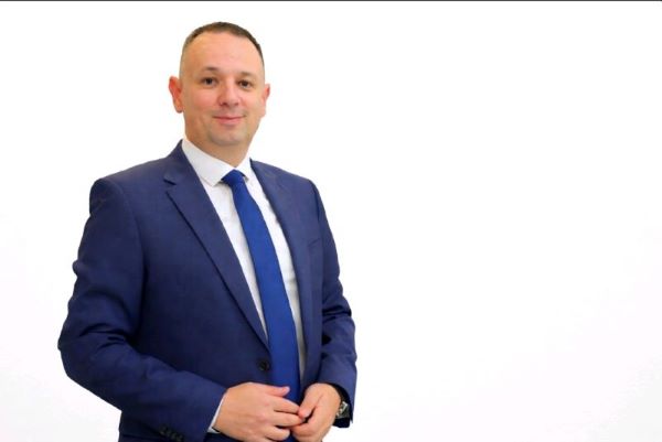 НОВОСТИ САЗНАЈУ: „Кључ“ Бојану Ћосићу за спрјечавање пљачке вијека? Бањалучани препознали борбу свог суграђанина за добробит града