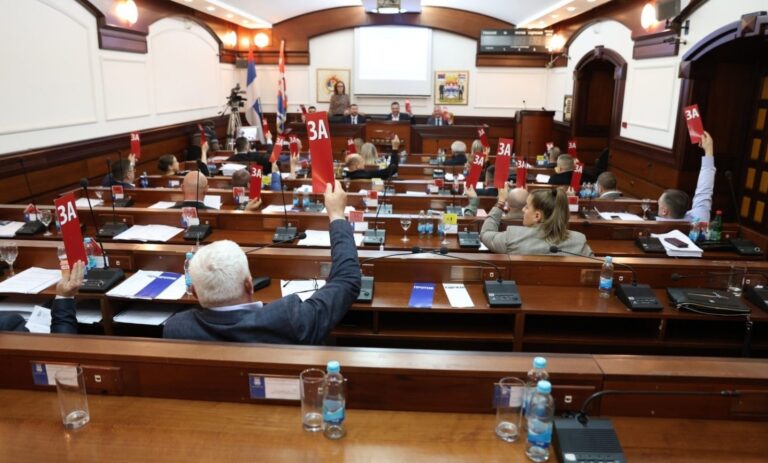 SKUPLJI ODVOZ SMEĆA U BANJALUCI: Pogledajte za koliko