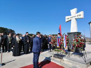 OBILJEŽAVANJE 30 GODINA OD EGZODUSA SRBA IZ SARAJEVA: U manastiru na Ravnoj Romaniji služen parastos poginulim borcima (FOTO)