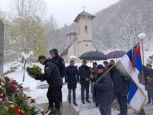 ХЕРОЈИ КОЈИ НЕ БЛИЈЕДЕ ИЗ СЈЕЋАЊА: Шипово одало почаст борцима пјешадијске бригаде Србобрана (ФОТО)