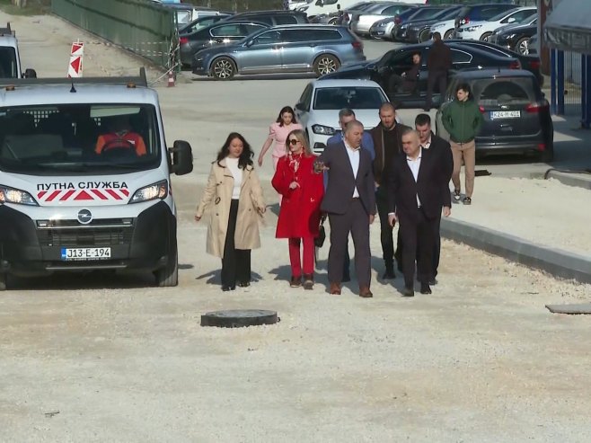 MOST U ČESMI PRED OTVARANJEM: Stevanović i Janković obišli radove (FOTO)