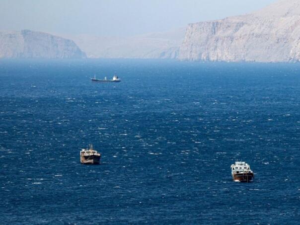 RASTU TENZIJE: SAD gađao iranske raketne baze