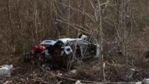 БЕБА ПРЕВЕЗЕНА НА КЛИНИЧКИ ЦЕНТАР: Детаљи тешке саобраћајне несреће у Црној Гори у којој је учествовала породица из БиХ