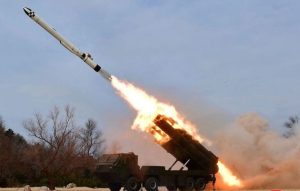 ЈУЖНА КОРЕЈА У ПУНОЈ ПРИПРАВНОСТИ: Пјонгјанг испалио десет балистичких ракета