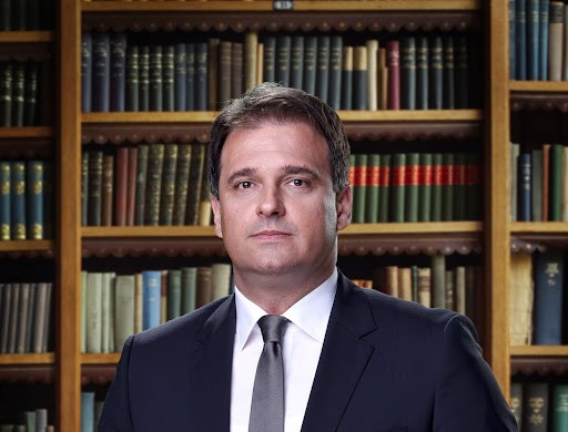 OSTAVKE DA, ALI NE I OSTAVKA: Vukota Govedarica i „pobunjeni“ funkcioneri SDS iz Gacka razbili dilemu