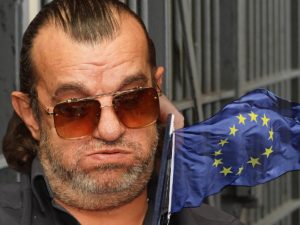 „NEOPJEVANI BLAM“: Nakon privođenja u Geteborgu, Lukasu zabranjen ulazak u EU?