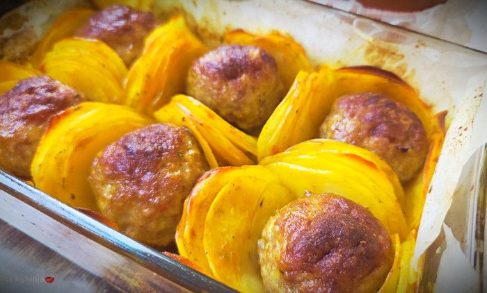 ИДЕЈА ЗА СУТРАШЊИ РУЧАК: Ћуфте у гнезду од кромпира које ће вас очарати изгледом и укусом