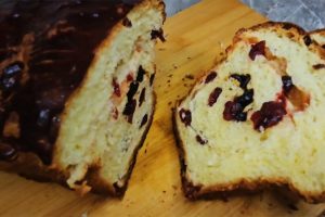 MILIPROT – VIŠE OD KOLAČA: Slatki hljeb koji su pravile naše bake (RECEPT)