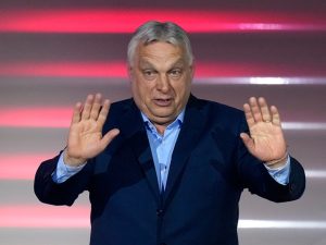 OРБАН ОБЈАВИО ВИДЕО НЕКОЛИКО ДАНА ПРИЈЕ ИЗБОРА: Грађанин се пожалио полицији (ВИДЕО)