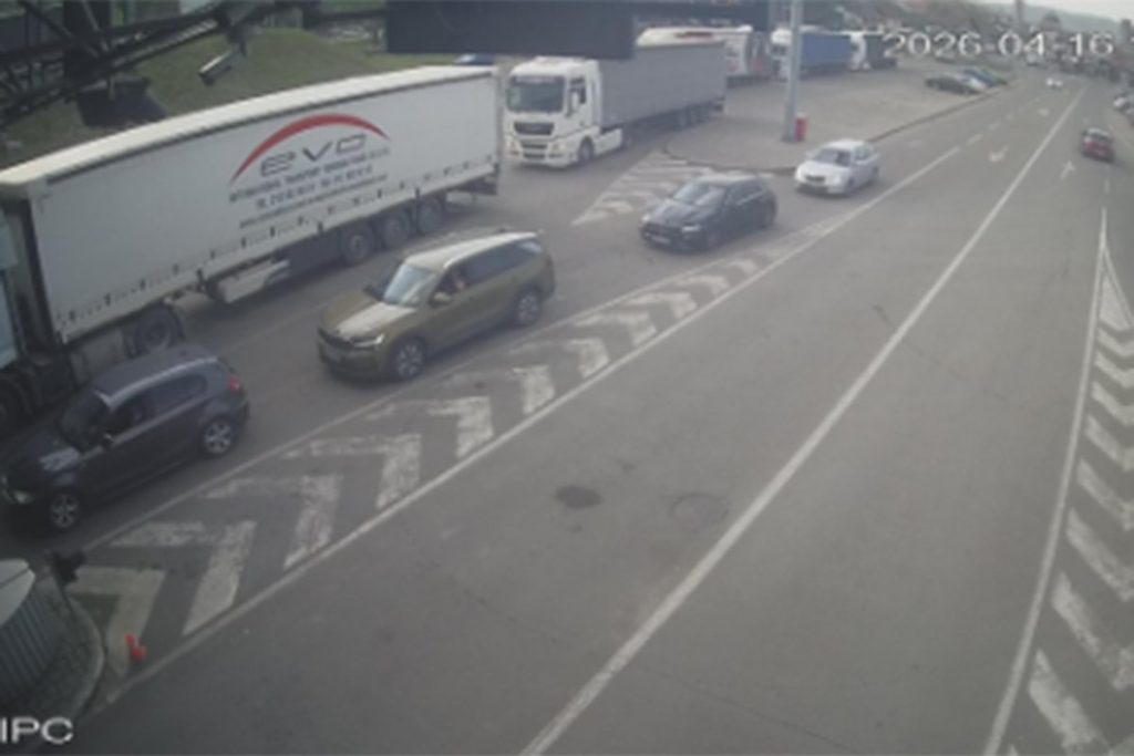 ГУЖВЕ НЕ ЈЕЊАВАЈУ: Стање на граничним прелазима у БиХ