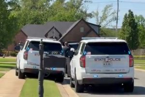 UBIJENO OSMORO DJECE: Horor u SAD, napadač likvidiran tokom potjere (VIDEO)