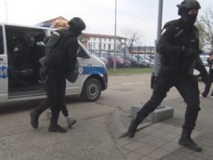 АКЦИЈА „БРАЗИЛ“ У ГРАДИШЦИ: Одузето 50 килограма дроге вриједне 200.000 КМ, ухапшене 4 особе