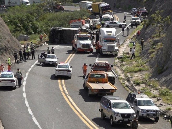 LANČANI SUDAR NA AUTO-PUTU: Učestvovalo 75 vozila