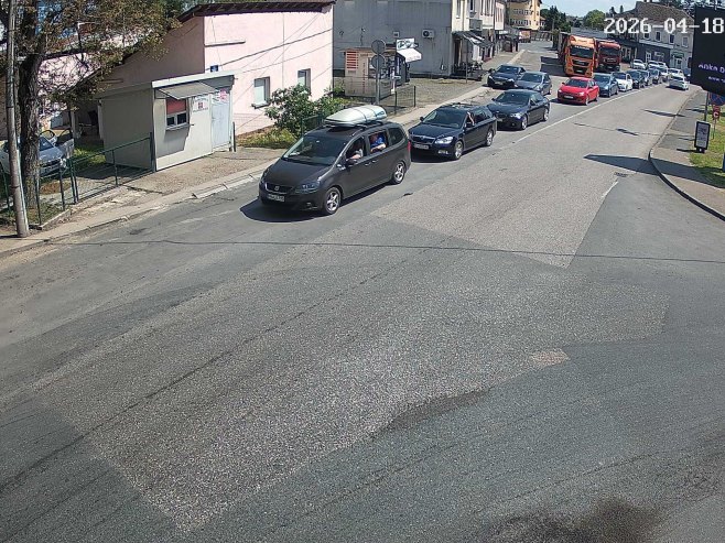 VOZAČI, NAORUŽAJTE SE STRPLJENJEM: Na GP Gradška i Donja Gradina pojačana frekvencija vozila u oba smjera