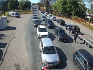 AUTO NA AUTU: Najveće gužve na dva granična prelaza u BiH