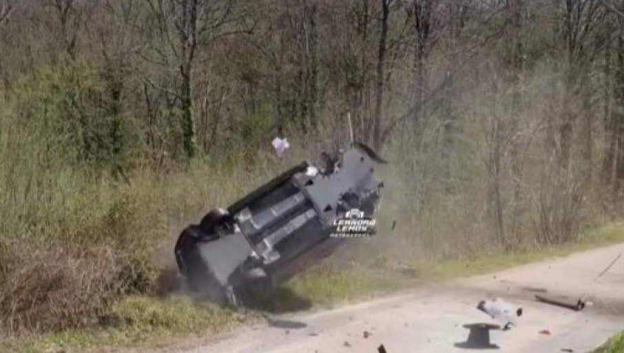 AUTOMOBIL SE SKORO RASPAO: Užasna nesreća u Hrvatskoj, sportista umalo poginuo (VIDEO)