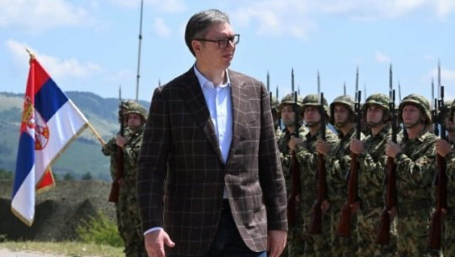 VUČIĆ ČESTITAO DAN VOJSKE SRBIJE: Ostajemo posvećeni daljem jačanju i efikasnijem sistemu bezbjednosti