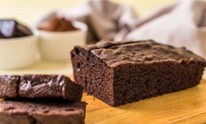 IZNENADITE UKUĆANE: Napravite čokoladni banana hljeb