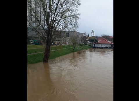 STANOVNICI PRIJEDORA MOGU DA ODAHNU: Vodostaj Sane stagnira