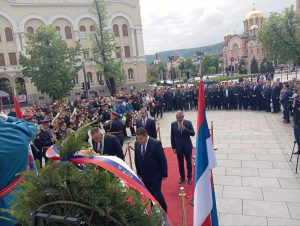 BANJALUKA OBILJEŽAVA DAN GRADA: Odata počast žrtvama Veleizdajničnog procesa, položeni vijenci na Spomeniku 12 beba (FOTO)