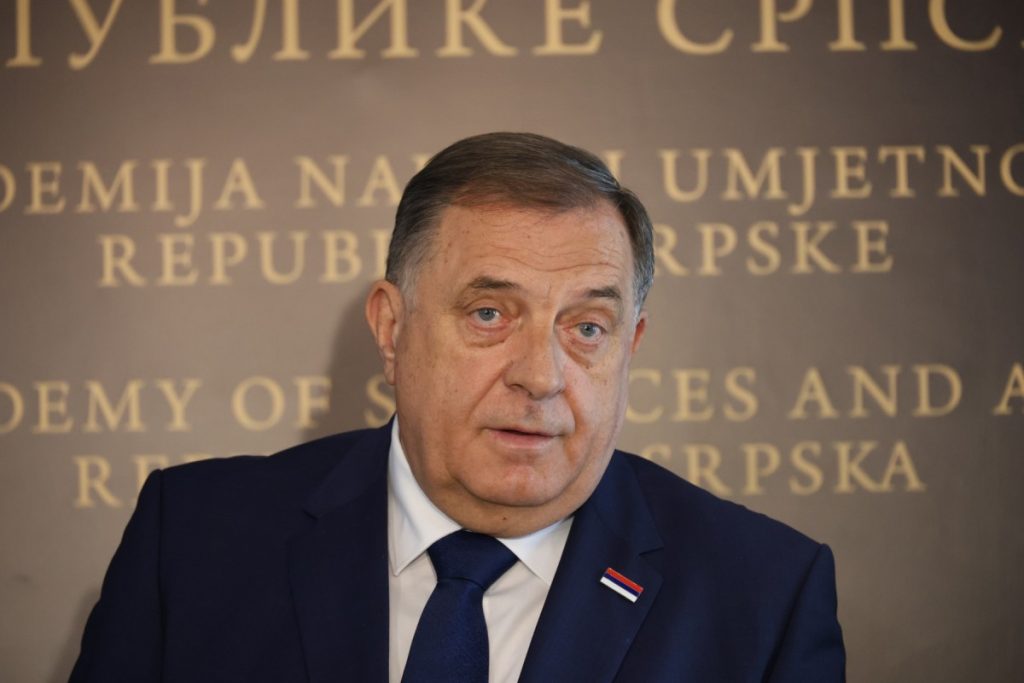 „MAJKA MI JE U KOMI“: Dodik otkrio razlog mogućeg otkazivanja puta u SAD