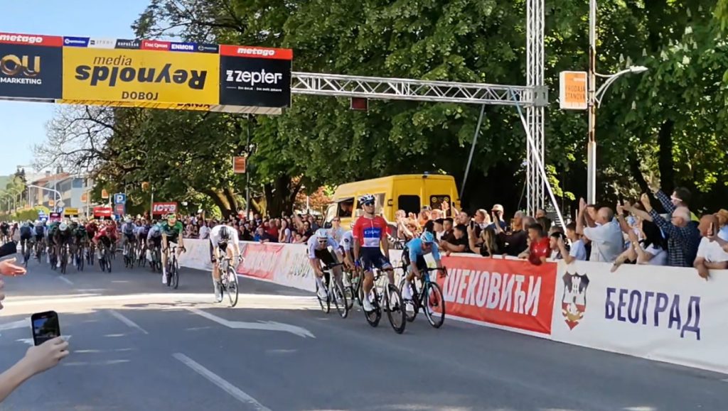 SRBIN DOMINIRAO I OVE GODINE: Dušan Rajović pobjednik Međunarodne biciklističke trke „Beograd – Banjaluka 2026“