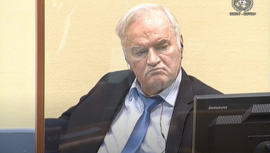 GENERAL NEĆE PREŽIVJETI AKO GA NE PUSTE NA LIJEČENJE: Darko Mladić iznio zabrinjavajuće informacije nakon posjete ocu