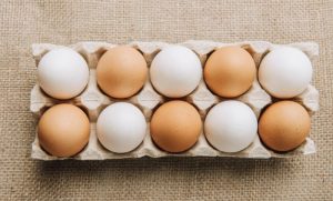 JEDAN SASTOJAK MIJENJA SVE: Evo kako izbijeliti jaja bez sirćeta i trljanja